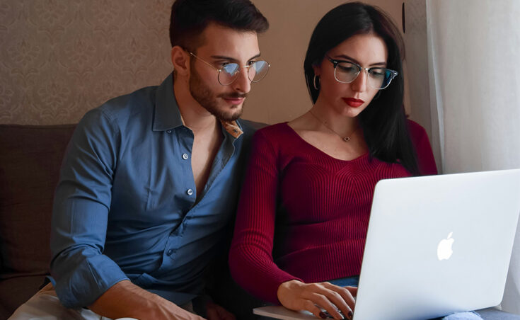 glassesshop-bzfUtFbEEr0-unsplash12 glassesshop-bzfUtFbEEr0-unsplash12